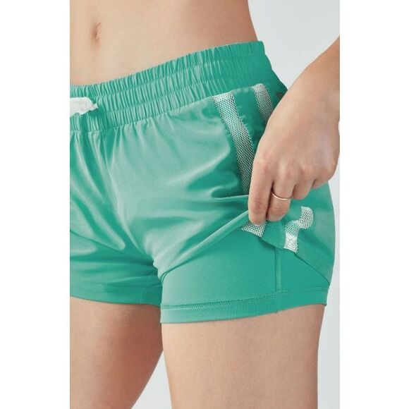FABLETICS Women’s Turquoise Green Pamela Running Shorts Size Medium - Picture 2 of 9